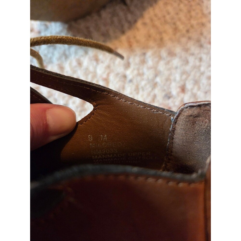 Woman's Heels - Picture 5 of 5